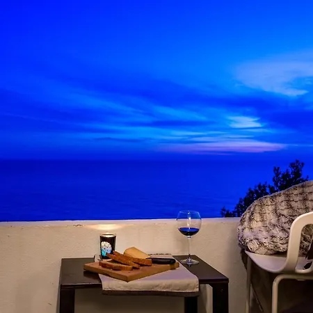 Apartment White Luxury With Seaview