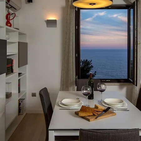 White Luxury With Seaview *